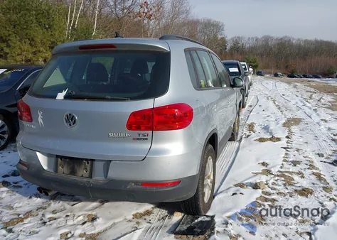 2017 Volkswagen Tiguan 2.0T/2.0T S z USA, uszkodzony, nr VIN WVGBV7AX1HK013365